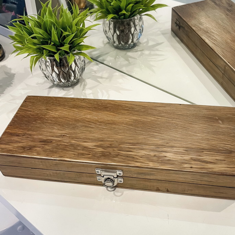 Kit Churrasco Artesanal Forjado em Aço Damasco Padrão Torcido com Cabos de Madeira IRONWOOD